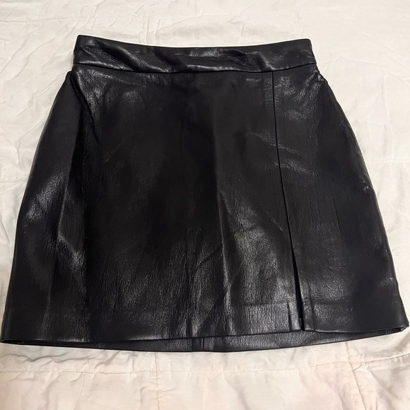 Wilfred Patio Mini Skirt Size 0 - Picture 2 of 4
